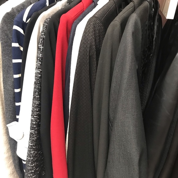 Meet your Posher, Dee! - Picture 4 of 6